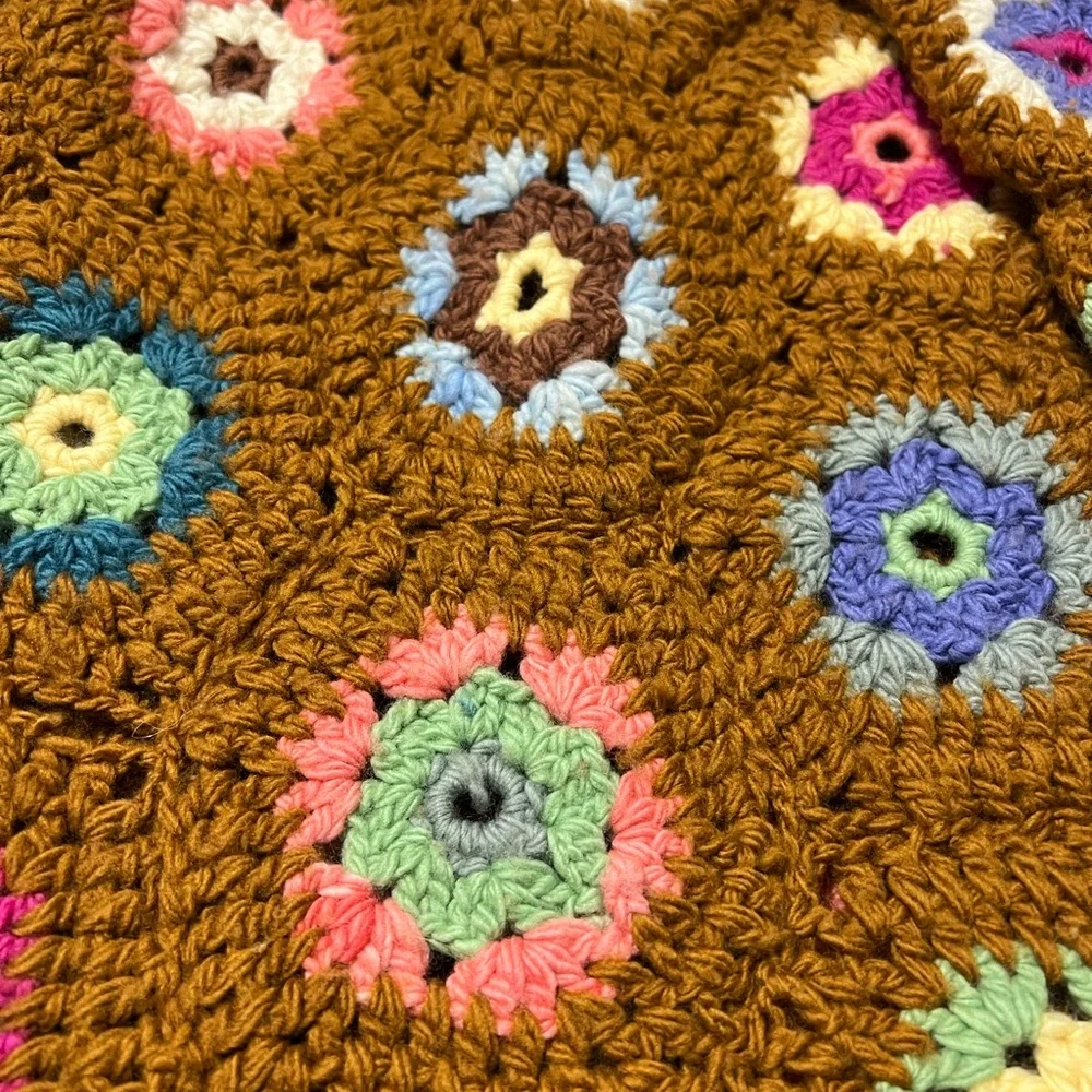 Hand-Knit Floral Brown Sweater USA Xs also fit small